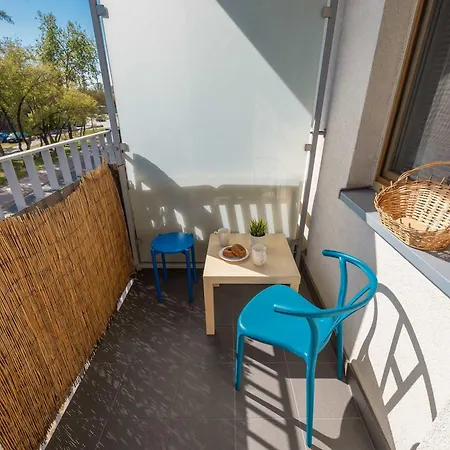 Appartement Cosy With Smart Tv By Renters Varsovie