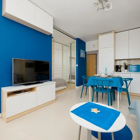 Cosy With Smart Tv By Renters דירה